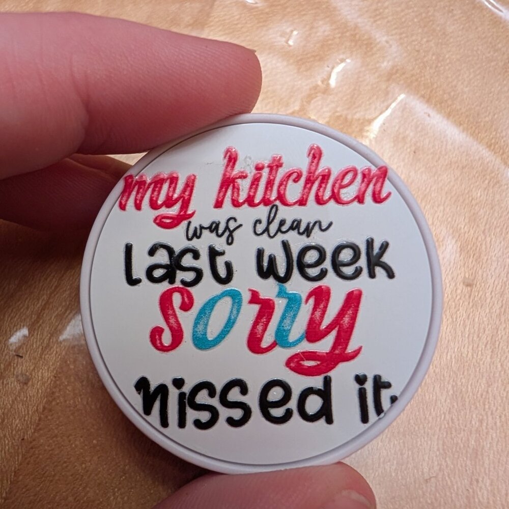 Pop Sockets - Picture 9 of 10